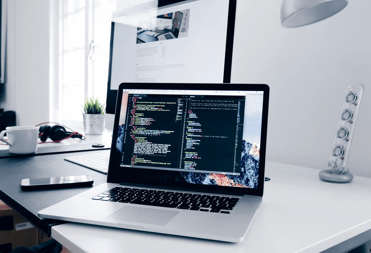 Desarrollo de software operacional y soluciones tecnológicas para logística empresarial